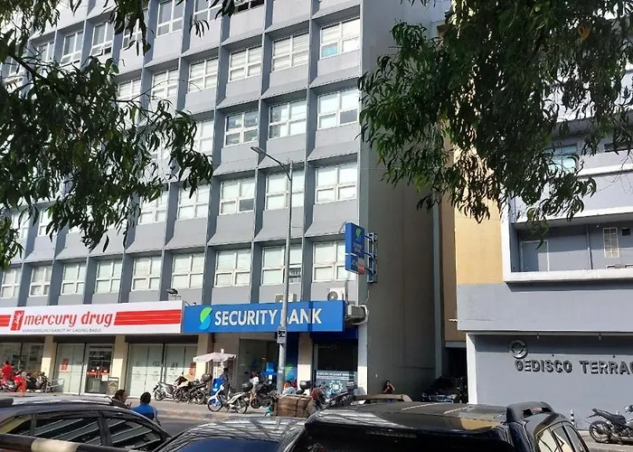 Embassy Front Pearl Of The Orient Aparthotel *
